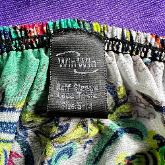 📌WinWin Great Color Combination Half Sleeves Tunic w/ Lace and Elastic Neckline - Picture 14 of 15